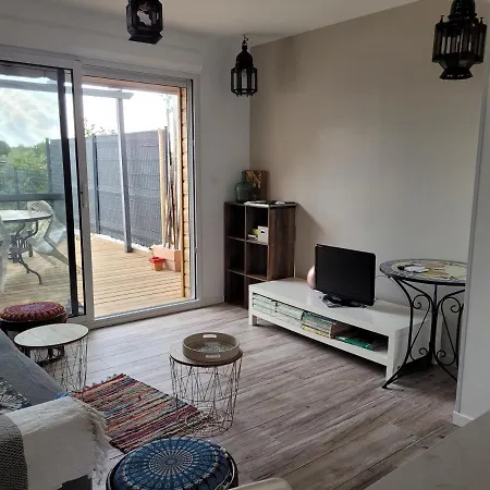 Du Soleil Maison Lumineuse Avec Terrasse Solarium Parking Prive * Sorede